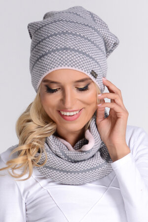 Fil'loo KPL-17-10 women's hat and snood set checkered winter