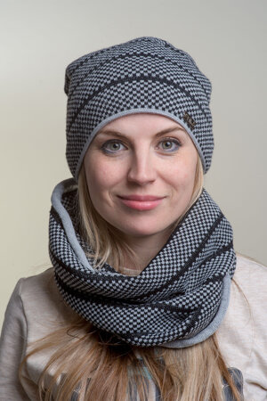 Fil'loo KPL-17-10 women's hat and snood set checkered winter