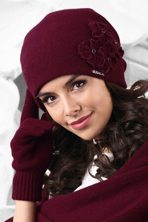 Kamea smooth woolen flower women's hat Andora , Maroon