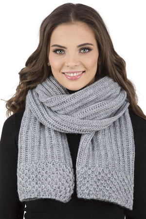 Vivisence Elegant Ladies Winter Scarf With Extra-Long Made From Warm And Soft Fabric Blend Perfect For Cold Winter And Autumn Days Ideal For Everyday Use, Light Grey