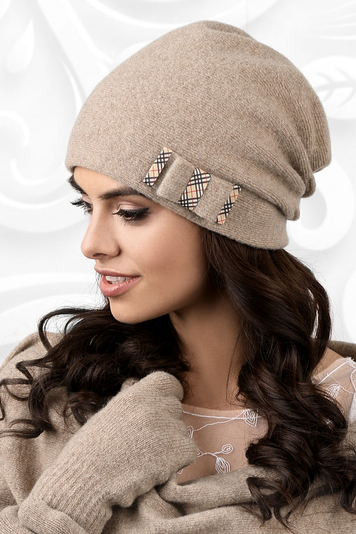 Kamea smooth woolen women's hat Belluno