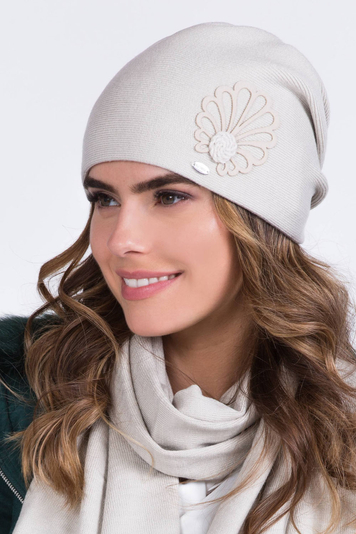 Kamea women's smooth winter flower hat Malwa