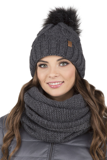 Vivisence Damen Winter Hat with Bobble and Scarf Set Warm and Cozy Headgear for Winter and Autumn Warm Thick, Winter Set for Ladies, Made in The EU, Dark Grey