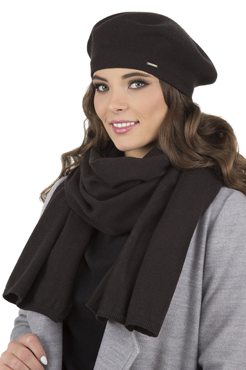 Vivisence Elegant Women's Winter Beret And Scarf Set Made Of Warm Thick And Soft Fabric With Wool Blend For Ladies Ideal For Cold Winter And Autumn Days , Black