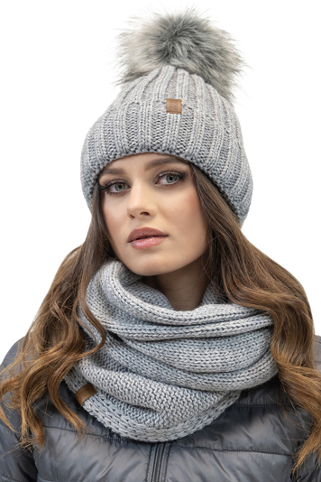 Vivisence Elegant Women’s Winter Hat and Snood Scarf Set with Pom-Pom Made from Warm Thick Yarn Anti-Static Cozy Fleece Lining Versatile Scarf Perfect for Cold Weather, Light Grey