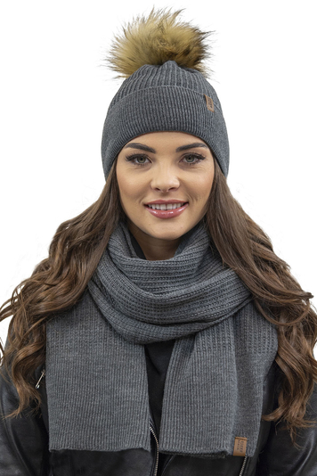 Vivisence Elegant Women’s Winter Set Classic Style Hat with Faux Fur Pom-Pom and Matching Scarf Warm and Static-Free Fabric Perfect for Both Elegant and Sporty Outfits Great Gift Idea, Dark Grey