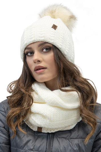 Vivisence Sensational Women’s Winter Set Perfectly Fitted Hat with Eco-Friendly Fur Pom-Pom and Soft Fleece Lining Foldable Chimney Scarf Made from Warm Yarn, Ecru