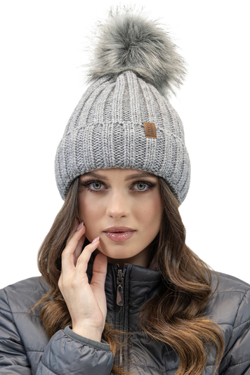 Vivisence Women’s Stylish Winter Hat with Cozy Fleece Lining Eco-Friendly Pom-Pom Warm Thick Yarn Anti-Static Design Perfect for Cold Winter Days, Light Grey