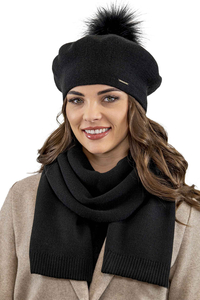 Vivisence Béret Et Écharpe Pour Femme L'automne et L'hiver Ensemble Élégant Fabriqué En Laine Chaude Avec Pompon De Fausse Fourrure Style Classique Idéal Pour Les Froids Jours Cadeau Parfait 7035Kmpl, noir