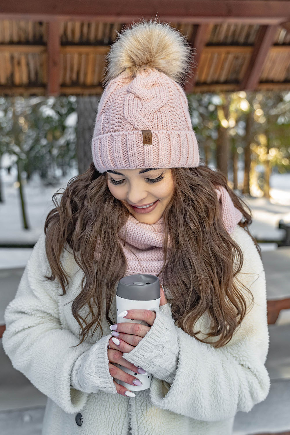 Vivisence Winter Hat With Pom Pom For Women Warm Ideal For Cold Days 7014, light pink