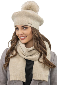Vivisence Béret Femme Pour L'automne et L'hiver Avec Pompon En Fausse Fourrure Tricoté En Laine Acrylique Doux Chaud Et Confortable Idéal Classique Et Élégant 7035, beige
