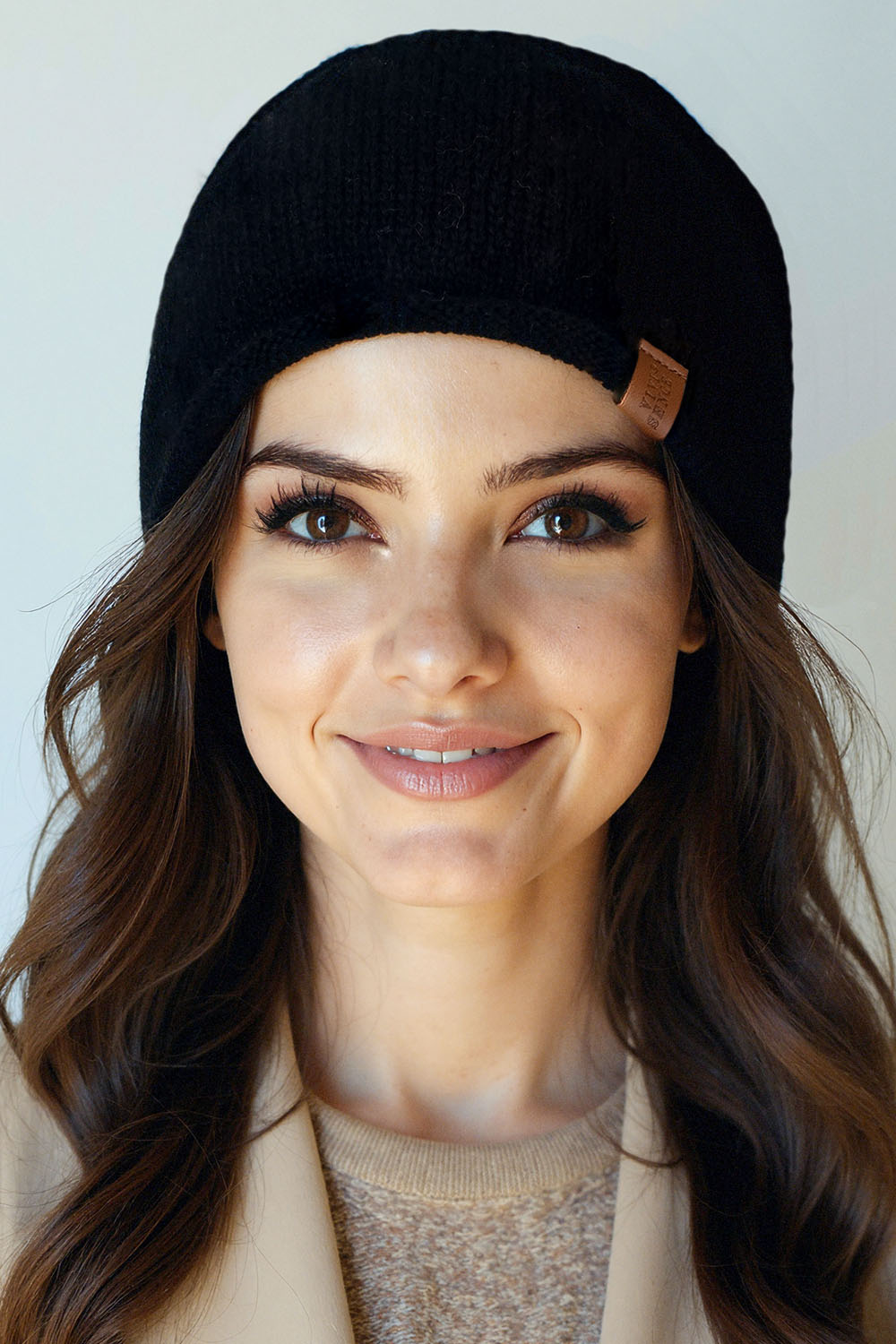 Vivisence Women's Winter Beanie Merino Wool Soft Warm Comfort For Cold Days, Black