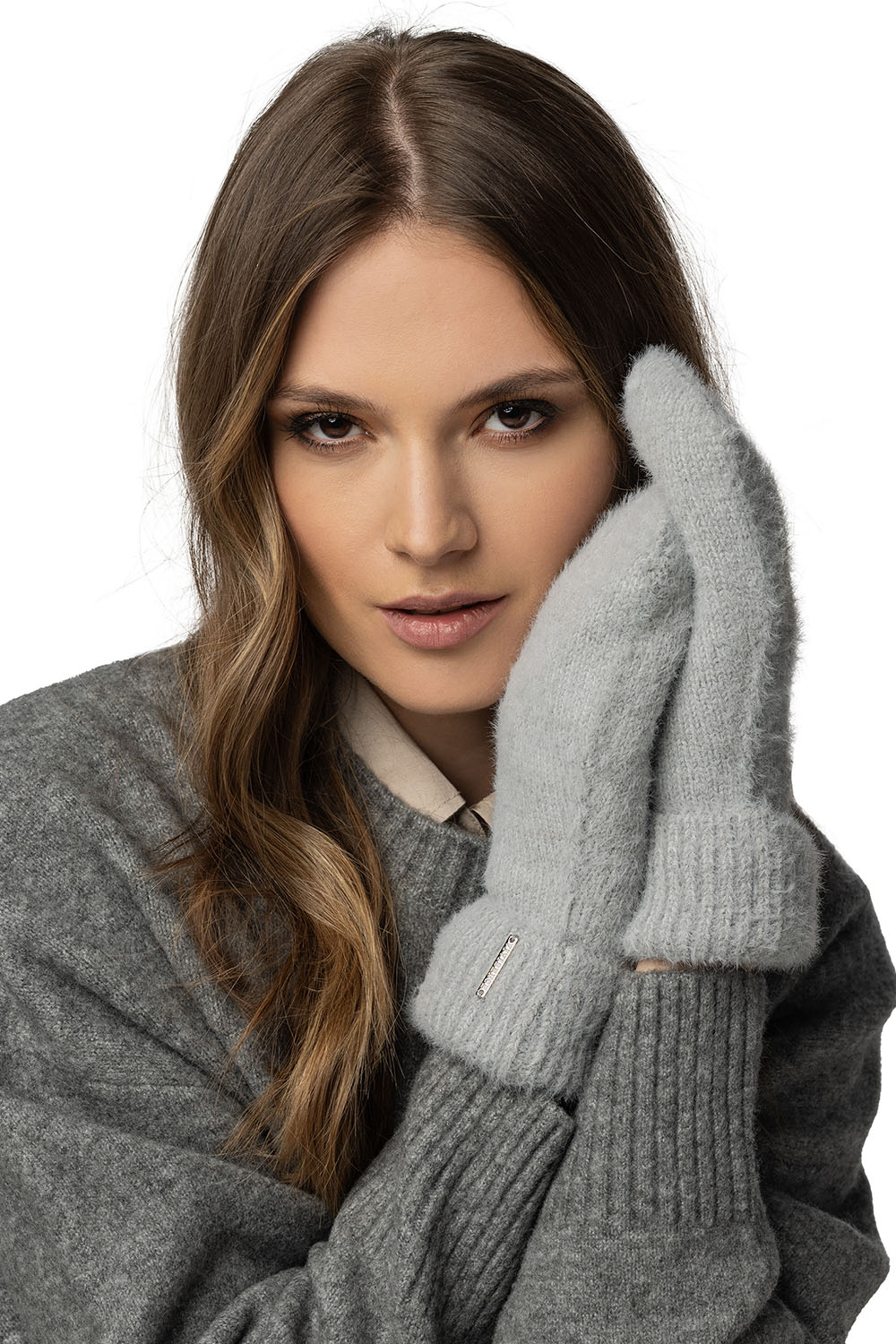 Women's Hood And Gloves for Winter and Autumn Set Stylish Balaclava Warm And Functional For Cold Weather Comfort With Soft Yarn And Elegant Tinsel Detail 7097Kmpl, light grey