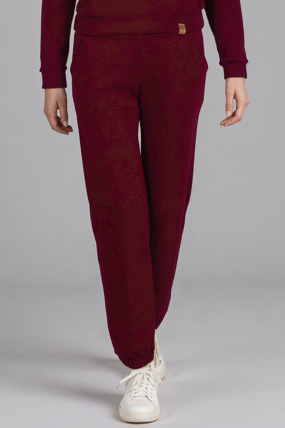 Vivisence Women's Sweatpants Relaxed Fit Lounge Soft Cotton Blend Joggers With Ribbed Cuffs Elastic Waist And Pockets For Everyday Casual Or Homewear Look 9104, 