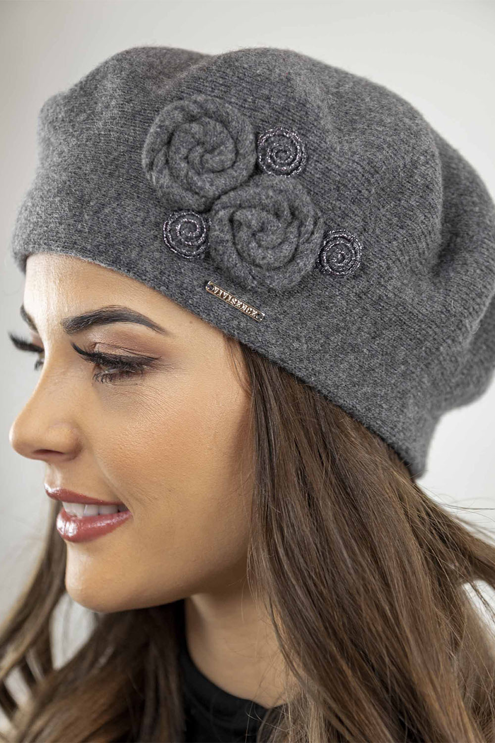 Vivisence Damen Baskenmütze Schal Set Wolle Applikation Lang Warm 7037kmpl, dunkelgrau