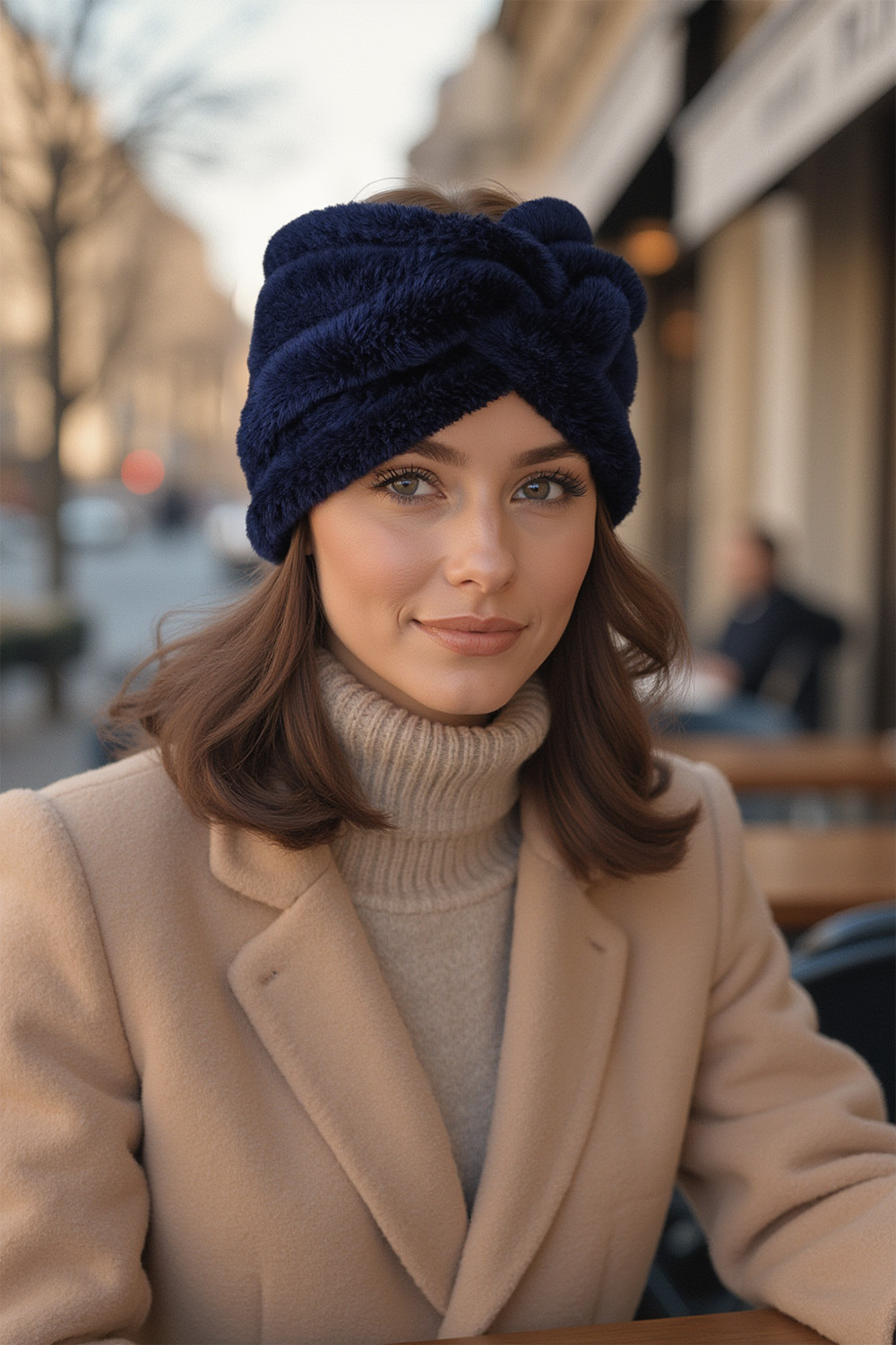 Vivisence Femme Bandeau Maille Duveteuse avec Torsade Confort et Chaleur, bleu foncé