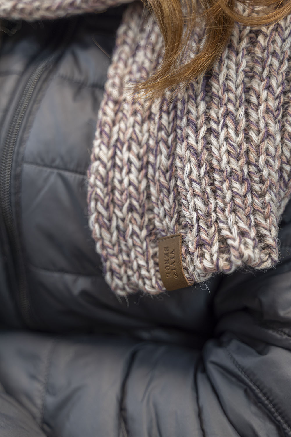 Vivisence Écharpe Pour Femme L'Automne et L'Hiver Longue Bicolore À La Mode En Fil Chaud Doux Parfaite Pour Les Froides Journées D'Hiver S'adapte Aux Tenues Élégantes Et Sportives 7107, rose