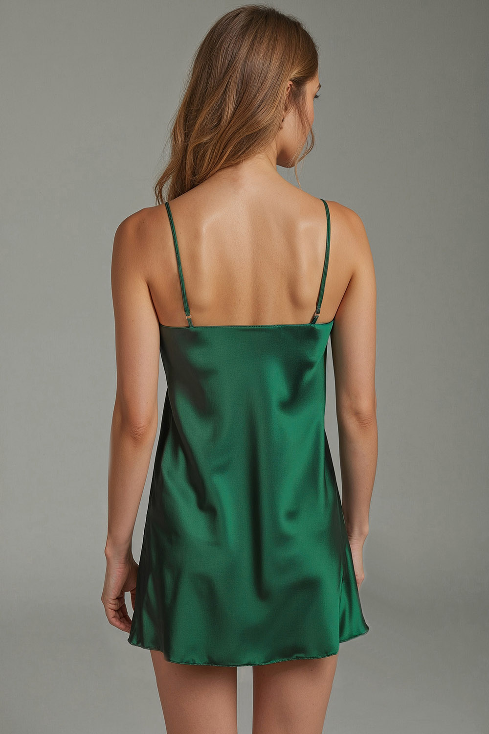 Vivisence Chemise de Nuit Satin Bretelles Réglables Tissu Agréable au Toucher 2039, vert