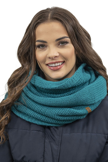 Vivisence Stylish and Elegant Women’s Winter Snood Scarf Thick and Warm for Ultimate Comfort Crafted Perfect Accessory for Staying Cozy and Chic During Cold Weather, dark turquise