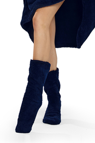 Vivisence Blanket Hoodie and Socks Set Warm and Cozy Wearable Blanket Sweatshirt with Large Pocket Extended Back Long Sleeves and Durable Ankle-Length Socks for Everyday Comfort, 
