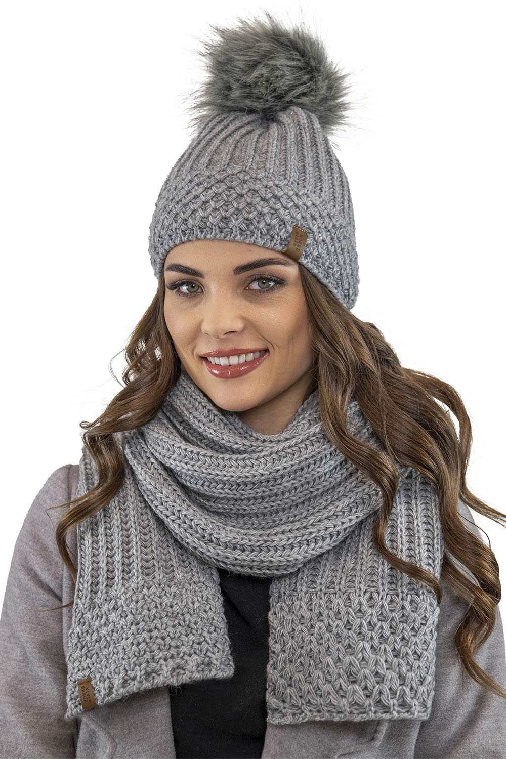 Vivisence Knitted Classic Scarf For Women Soft And Warm Everyday Look 7016S, light grey