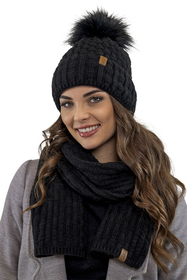 VIVISENCE Damen Winter Schal Wärmt Schenkt Komfort für Kalte Wintertage 7015S, schwarz