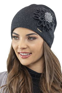 Vivisence Bonnet Femme En Laine Avec Fleur Plissée Élégante Et Antistatique 7052, gris foncé