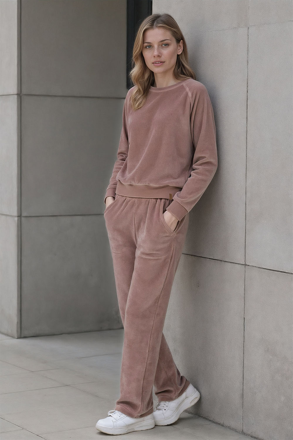 Vivisence Damen Sportbluse Sweatshirt Mit Rundhalsausschnitt Aus Velourstrick Mit Strickbündchen Und Langem Arm Lockerer Schnitt Für Freizeit Fitness Und Alltag 9005, 