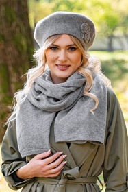 Vivisence Damen Baskenmütze Schal Set Wolle Applikation Lang Warm 7037kmpl, hellgrau