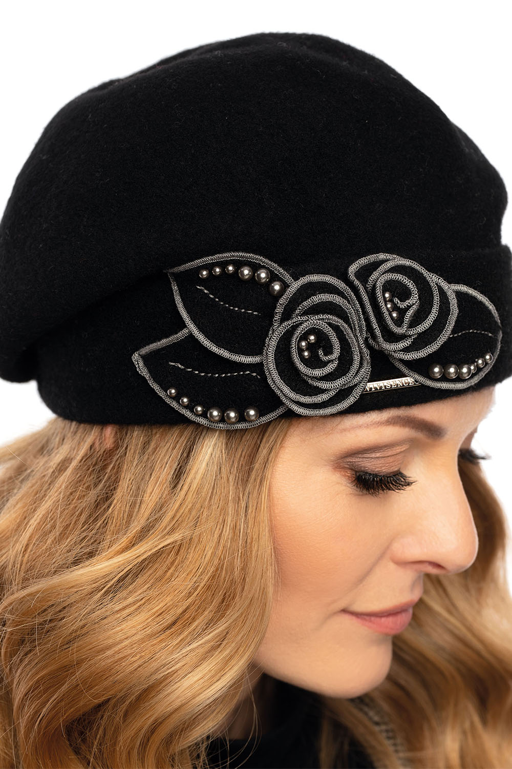 Vivisence Winter Mütze für Damen Handgefertigte Herbst Elegante Beanie Wintermütze aus Schurwolle Antistatische Eigenschaften Perfekt Für Kalte Wintertage Modell 7072, schwarz