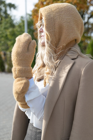 Women's Hood And Gloves for Winter and Autumn Set Stylish Balaclava Warm And Functional For Cold Weather Comfort With Soft Yarn And Elegant Tinsel Detail 7097Kmpl, carmel