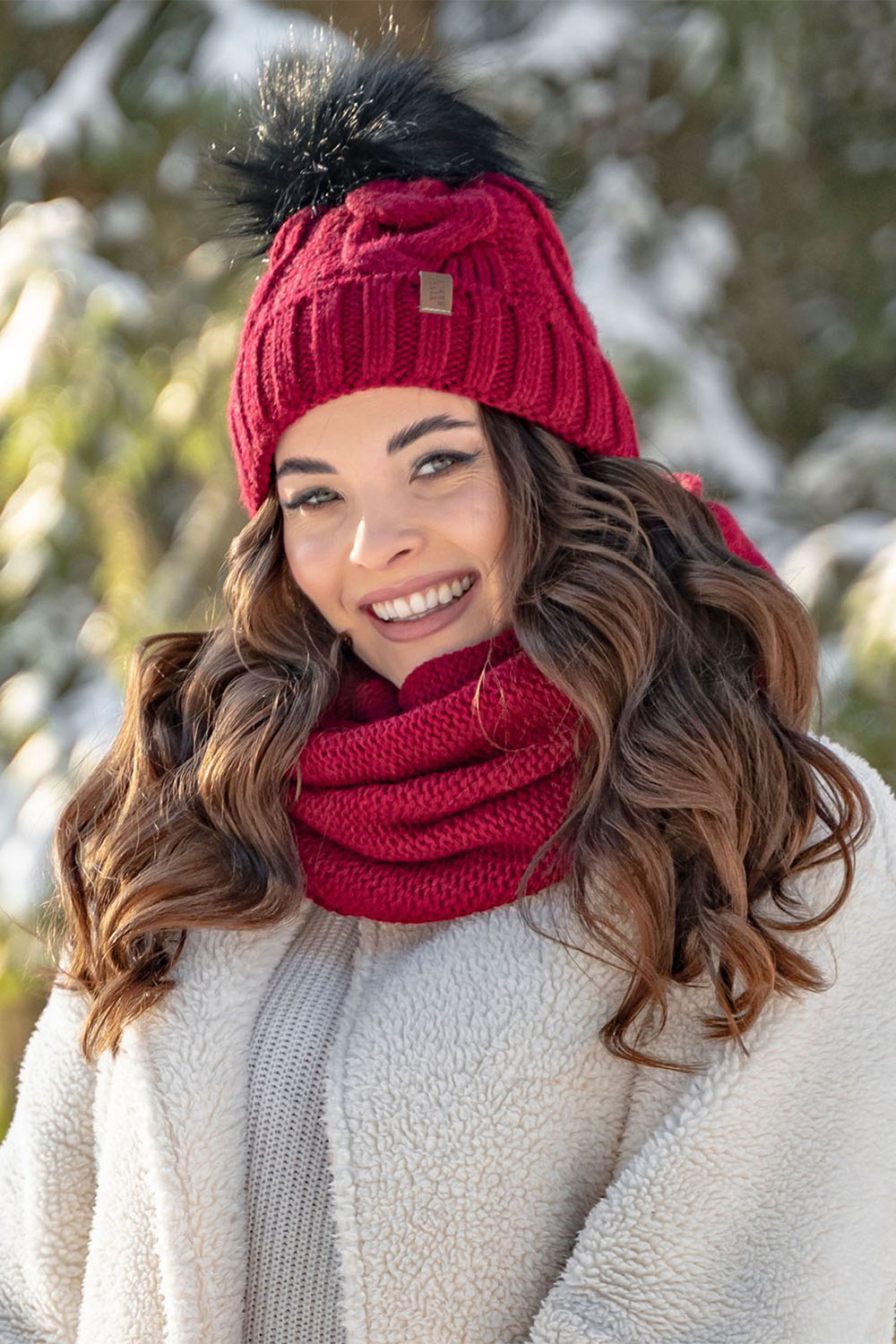 Vivisence Damen Winter Set Bommelmütze Loop Schal Handschuhe Warm Elegant, weinrot