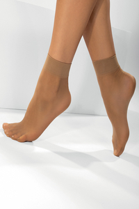 Vivisence Women's Socks 20 DEN Classic Ladies Socks With Soft And Comfortable Fit Wide Welt That Does Not Press And Ensures Secure Hold Invisible Toe Reinforcement, beige