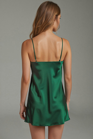 Vivisence Chemise de Nuit Satin Bretelles Réglables Tissu Agréable au Toucher 2039, vert